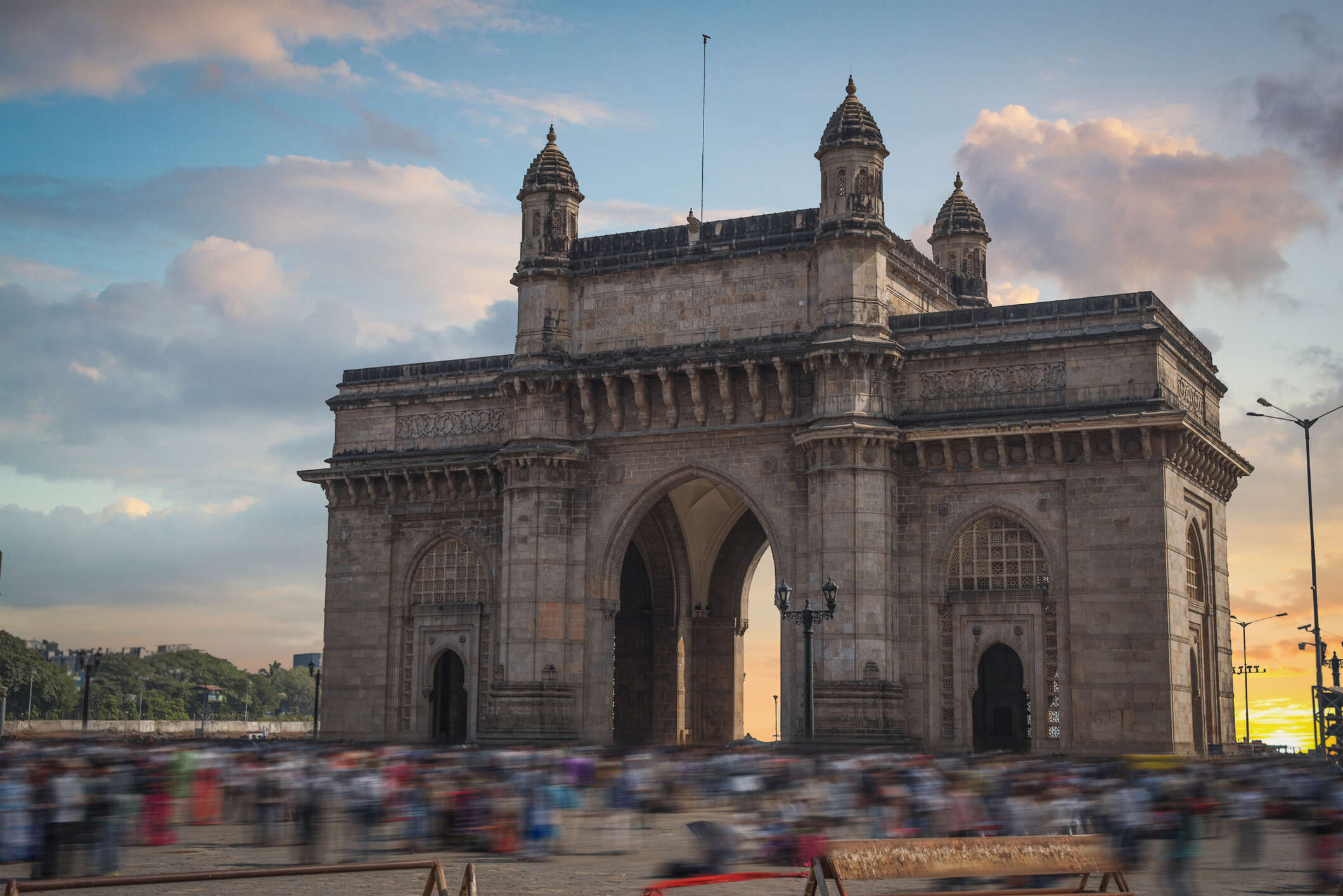 India through the eyes of foreign novelists India through the eyes of foreign novelists
