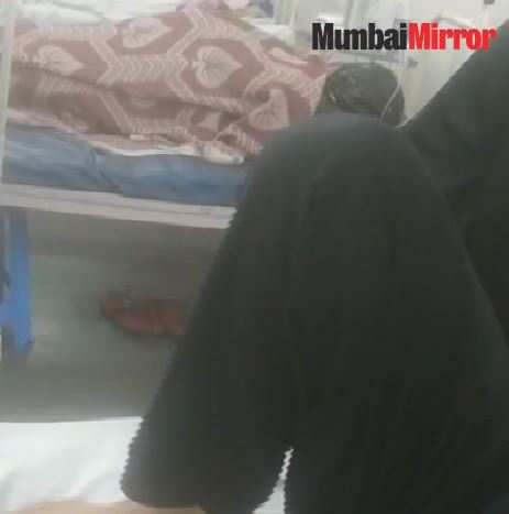 Video shows patients lying next to corpses in room COVID-19 at Sion Hospital in Mumbai