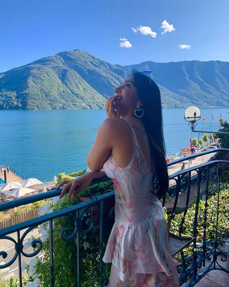 These throwback vacation pictures of Kiara Advani will surely make you pack your bags!