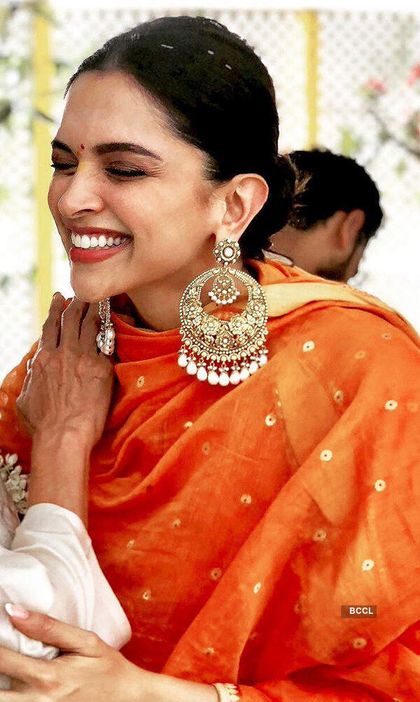 Deepika Padukone pictures