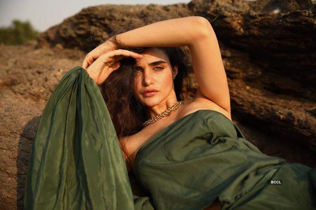 Gabriella Demetriades' stunning pictures are a rage on the internet