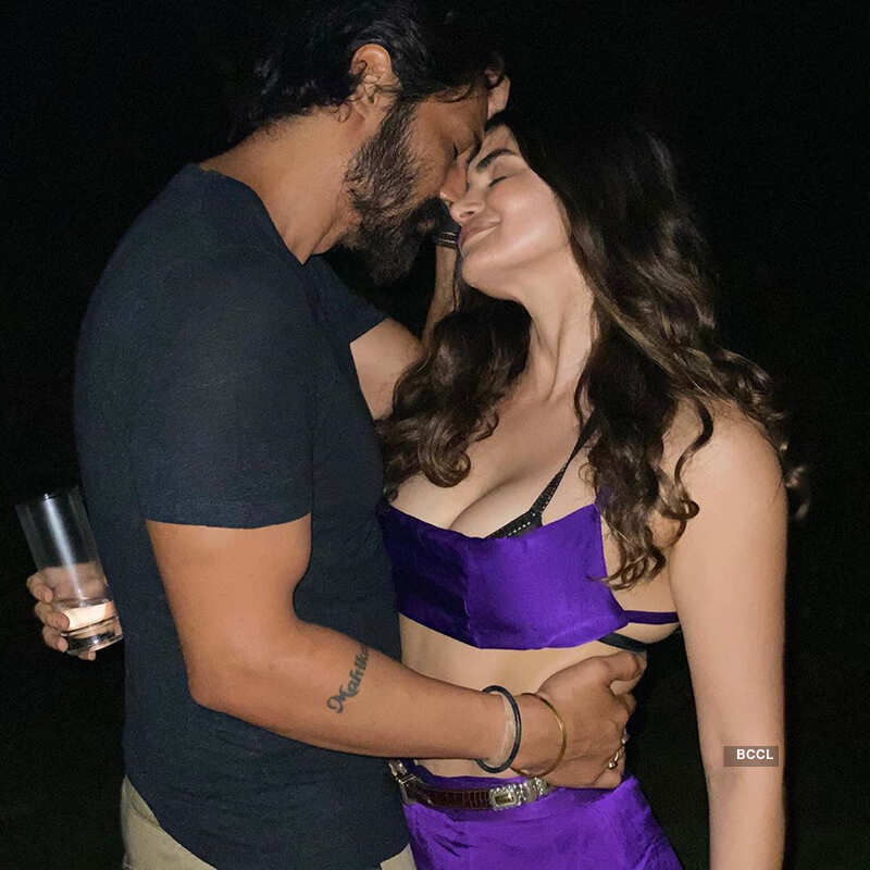 Arjun Rampal and girlfriend Gabriella Demetriades pictures