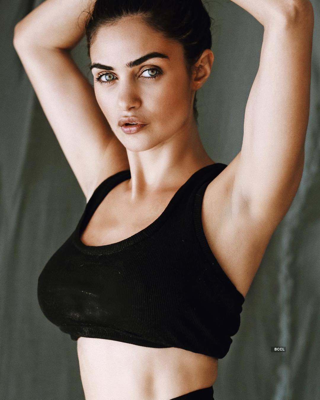 Gabriella Demetriades' stunning pictures are a rage on the internet