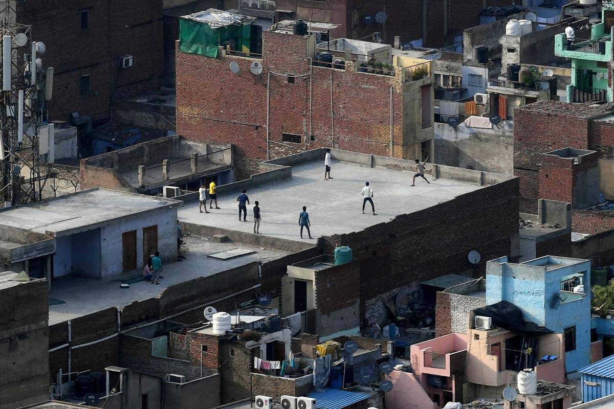 Pictures of new quarantine culture from rooftops and balconies due to COVID-19