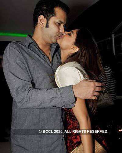 DJ Unconventional Science