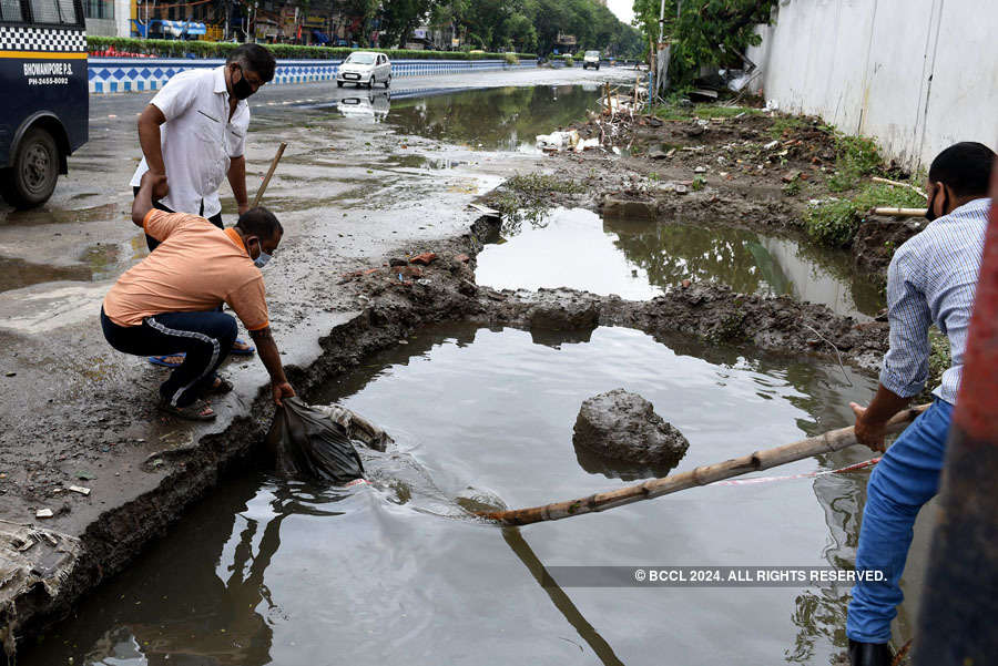 Cyclone Amphan: These pictures show the devastation in Kolkata