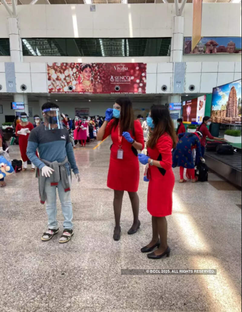 Sonu Sood is winning hearts again, arranges chartered flight for migrants