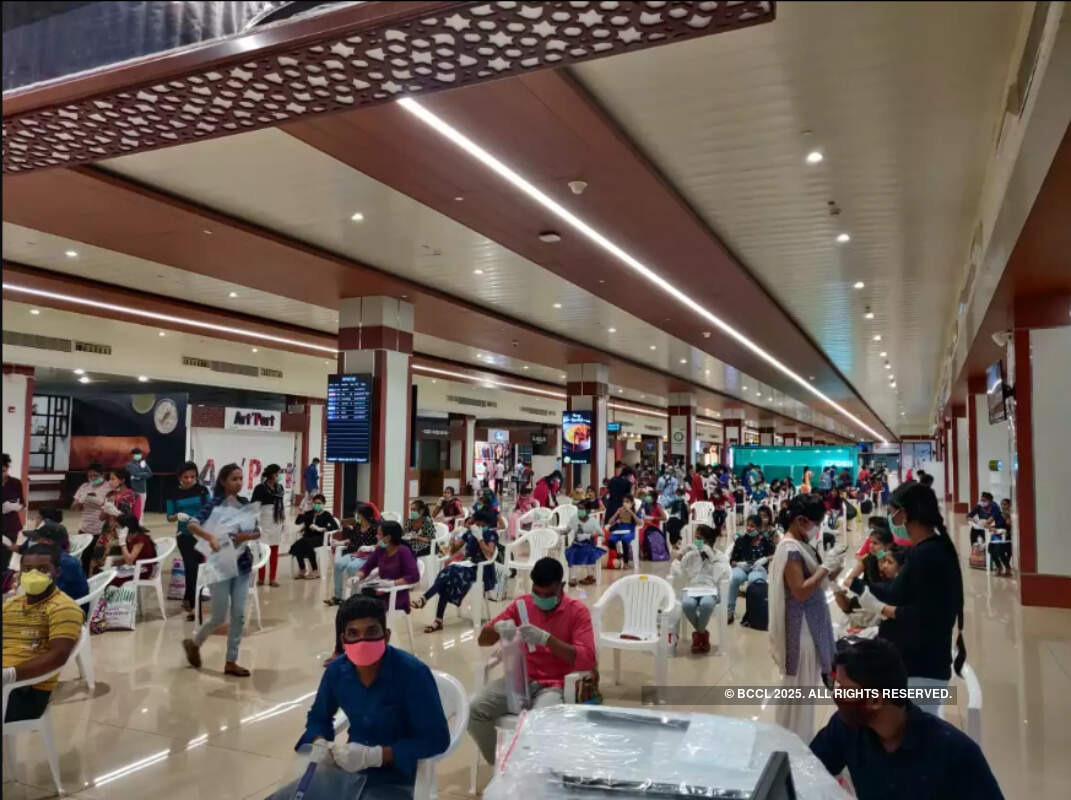 Sonu Sood is winning hearts again, arranges chartered flight for migrants