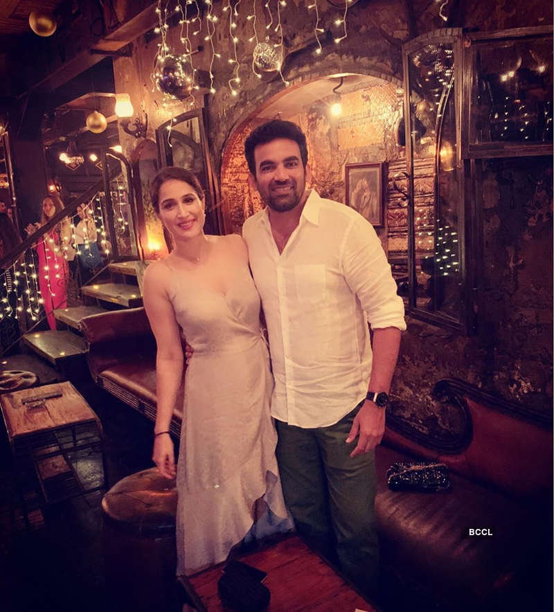Romantic pictures of much-in-love couple Zaheer Khan and Sagarika Ghatge