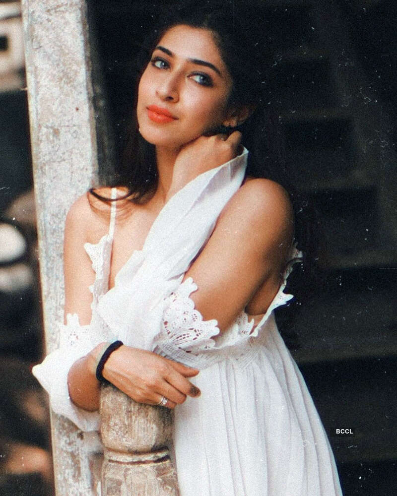 <BR> is turning heads with her bewitching pictures <BR> is turning heads with her bewitching pictures