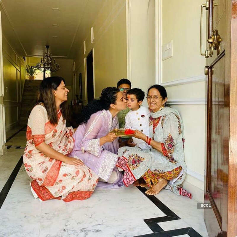 Rangoli Chandel, Kangana Ranaut pictures