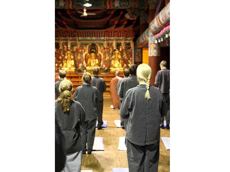 Discover secrets of South Korea Discover secrets of South Korea