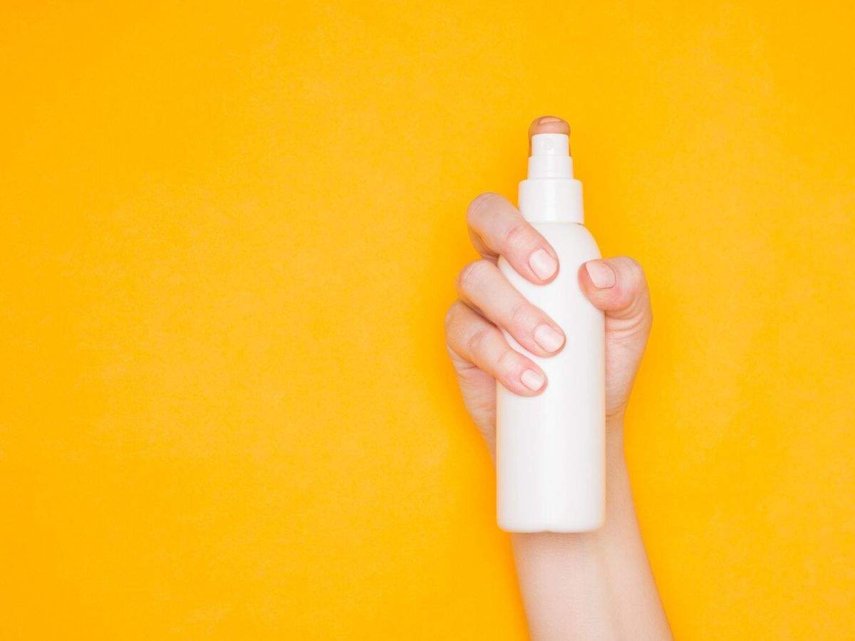 Natural DIY hair sprays that will make your hair smoother, shinier and  stronger | The Times of India