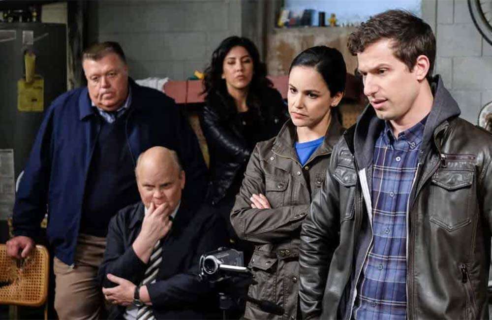 Brooklyn Nine-Nine Review: Brooklyn Nine-Nine