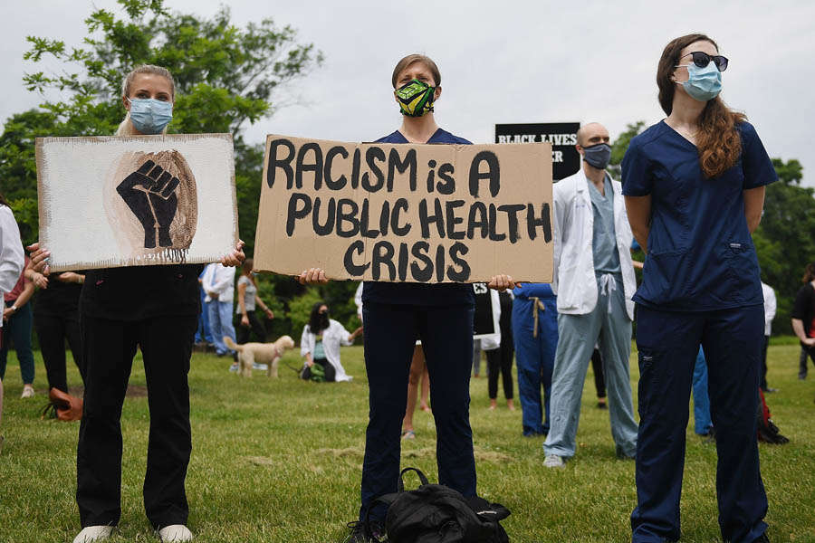 America: Healthcare workers protest against racism