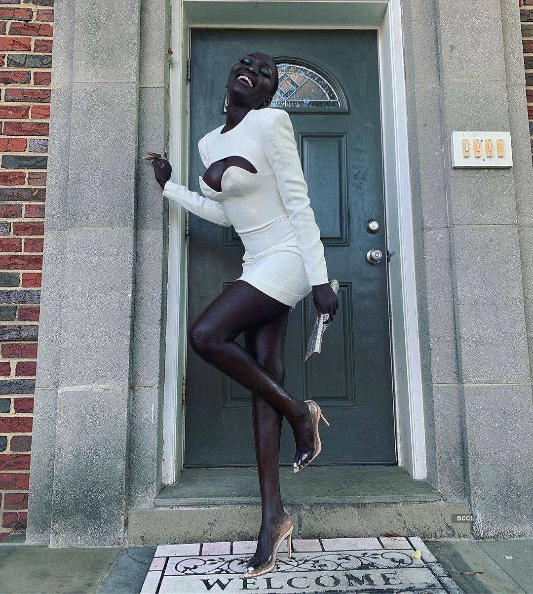 Sudanese Model Nyakim Gatwech Dubbed As ‘queen Of The Dark Becomes The Next Instagram Sensation 