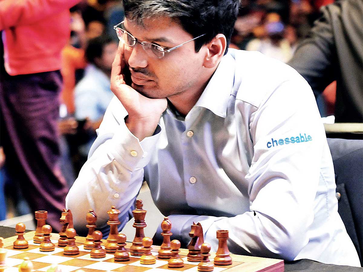 Magnus Carlsen's shocking error punished by Anish Giri in smash-and-grab win