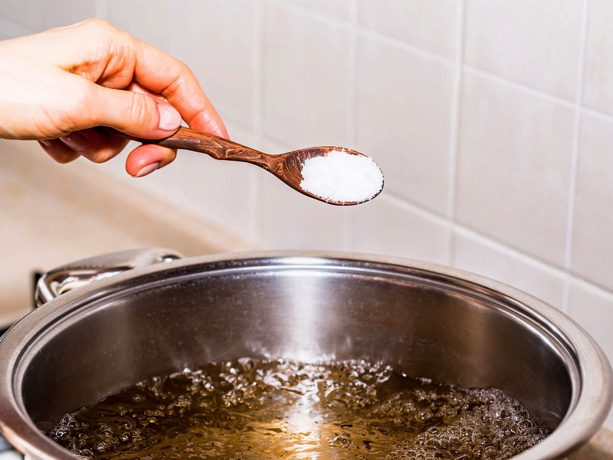 How to remove excess salt from food?: 5 hacks to reduce excess salt from  food - Times of India