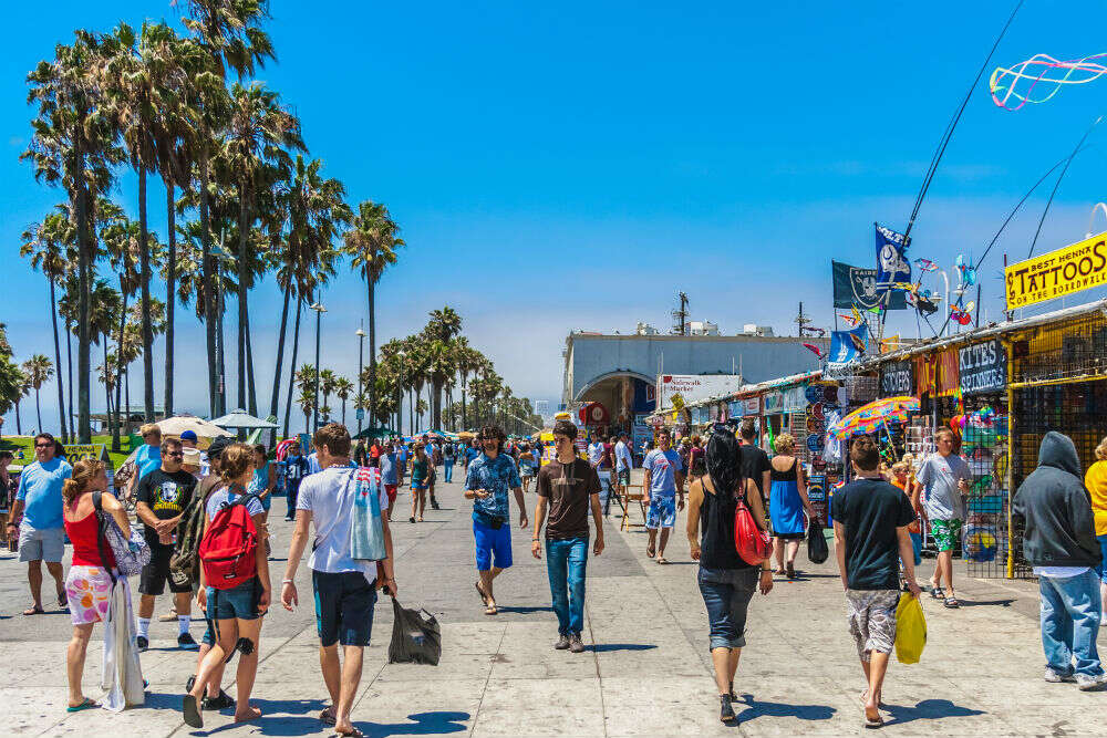 Los Angeles starts welcoming tourists with new safety measures Los Angeles starts welcoming tourists with new safety measures