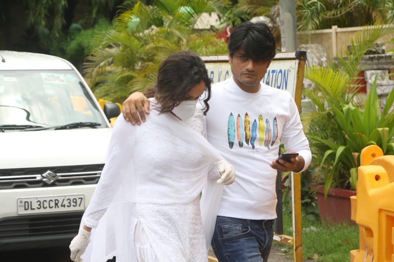 Ankita Lokhande visits Sushant Singh Rajput residence