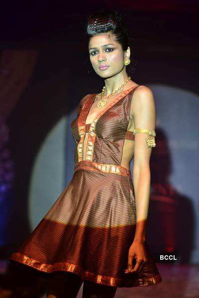 'Waman Hari Pethe' Jewellery show