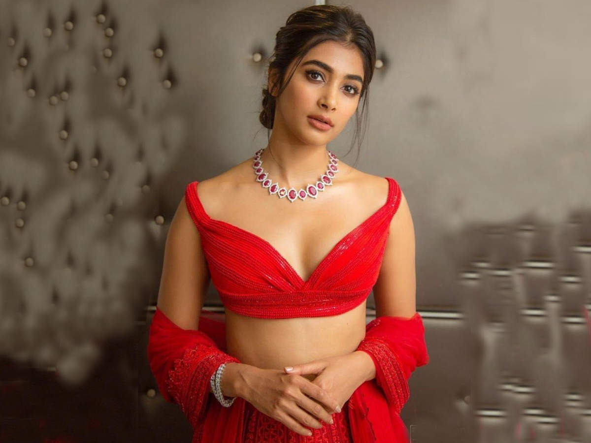 Pooja Hegde: 5 Instagram photos of the Ala Vaikunthapurramuloo actress that will make your day | The Times of India