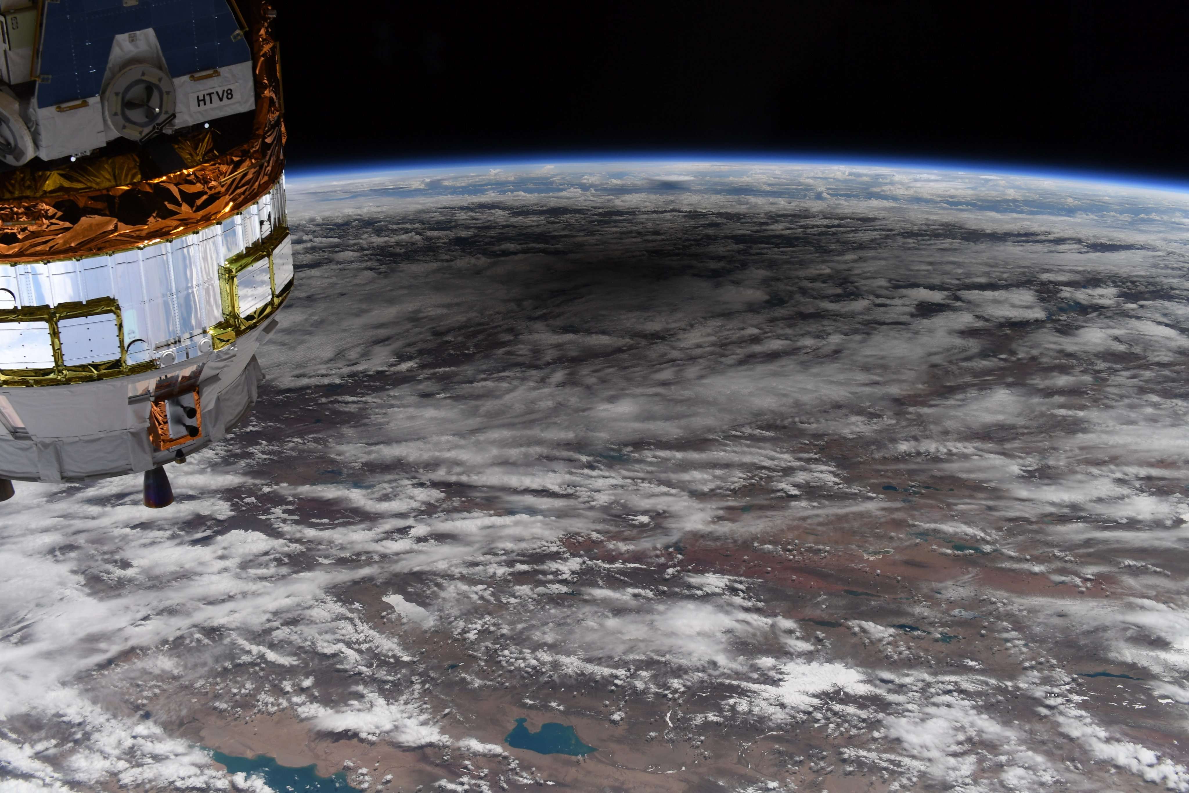 NASA Astronaut Shares Spectacular Solar Eclipse Images From Space ...