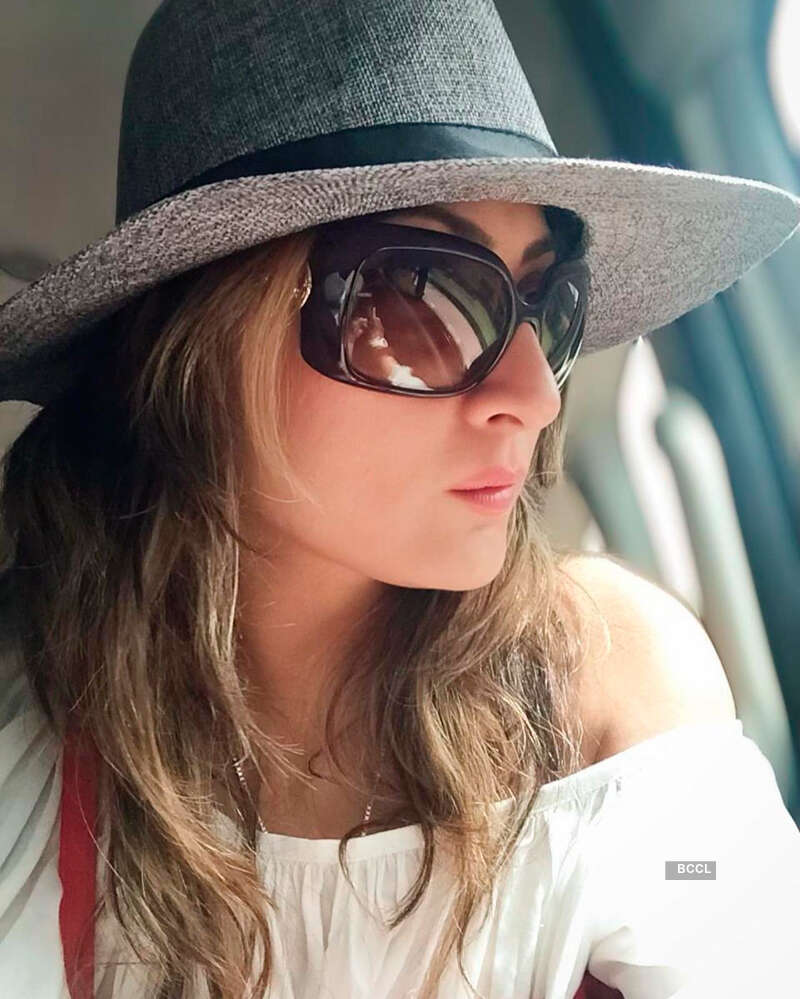 Kasautii Zindagii Kay 명성 Urvashi Dholakia는 전혀 노화되지 않는 것 같습니다.