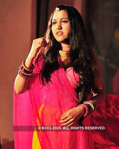 Play: 'We Draupadi's & Sitas'