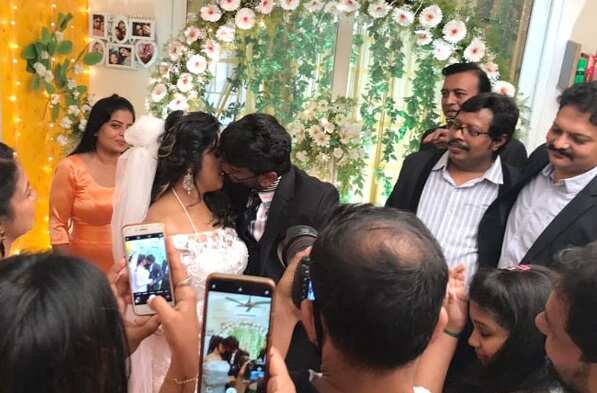 Vanitha Vijayakumar Wedding Photos Vanitha Vijayakumar And Peter Paul Marriage Photos Out