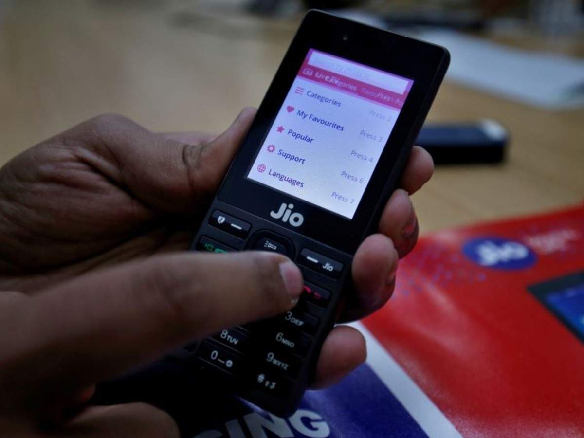 You will be able to add status updates on JioPhone and other feature phones