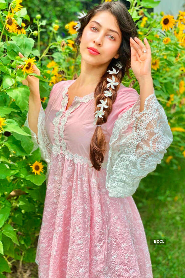 <BR> is turning heads with her bewitching pictures <BR> is turning heads with her bewitching pictures