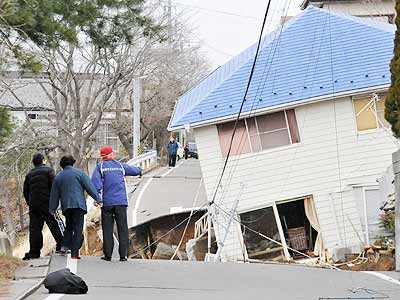 Earthquake, Tsunami hit Japan