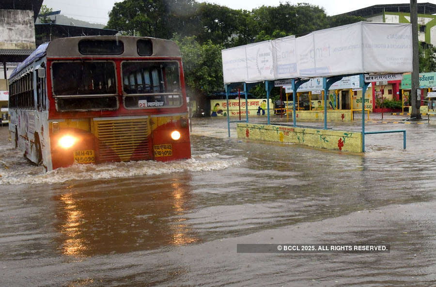 These pictures show how incessant rain disrupted normal life in Mumbai