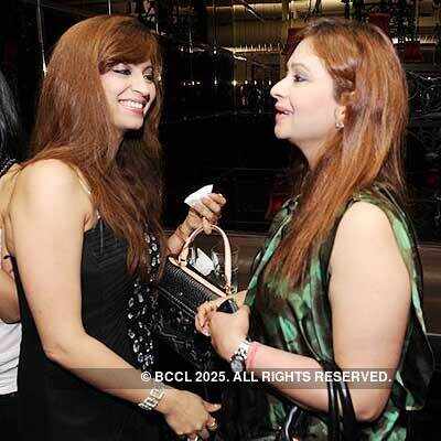 Fashion show @ 'Forgetful Elephant'