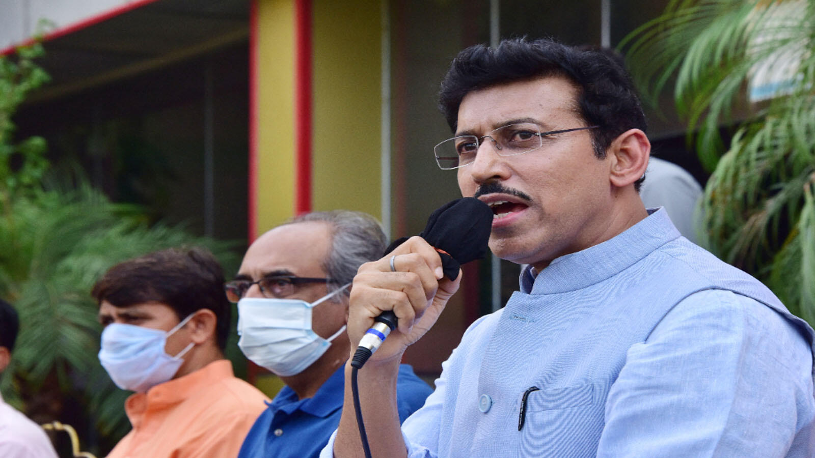 Former union minister Rajyavardhan Singh Rathore pushes for 'Atmnirbhar ...