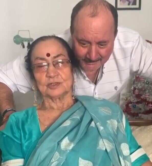 Anupam Kher&rsquo;s mother, brother and his family test positive for COVID-19