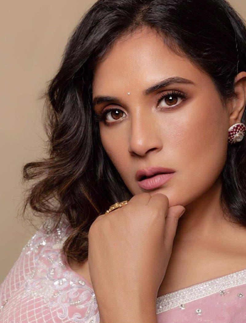 Richa Chadha slams a troll who questioned her ‘silence’ on Sushant Singh Rajput’s demise