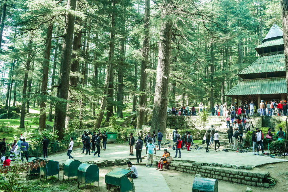 700 tourists visit Himachal Pradesh, tourists banned from visiting Bir Billing 700 tourists visit Himachal Pradesh, tourists banned from visiting Bir Billing