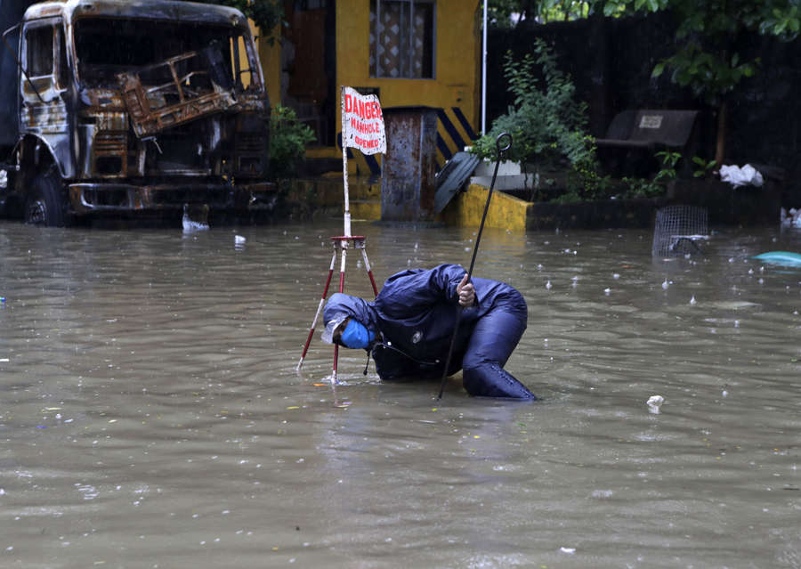 Heavy rain disrupts normal life in Mumbai