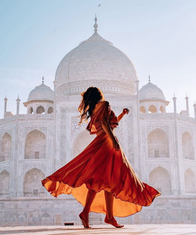 Gorgeous girls around the world who can give you serious travel goals...