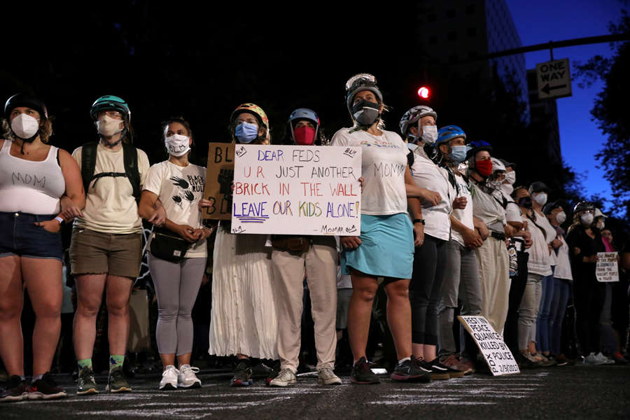 Anti-racism protests turn violent in Portland