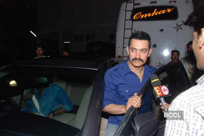 Spotted: Aamir & Sonakshi 