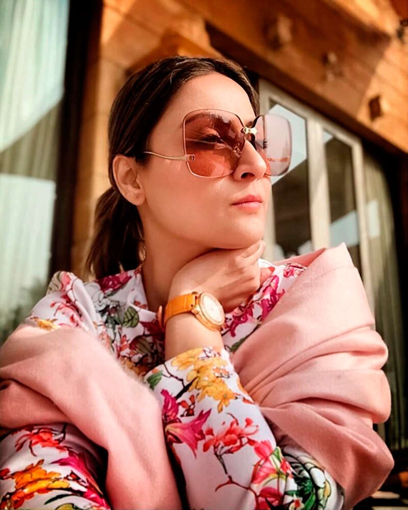 Kasautii Zindagii Kay 명성 Urvashi Dholakia는 전혀 노화되지 않는 것 같습니다.