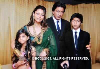 SRK at wedding