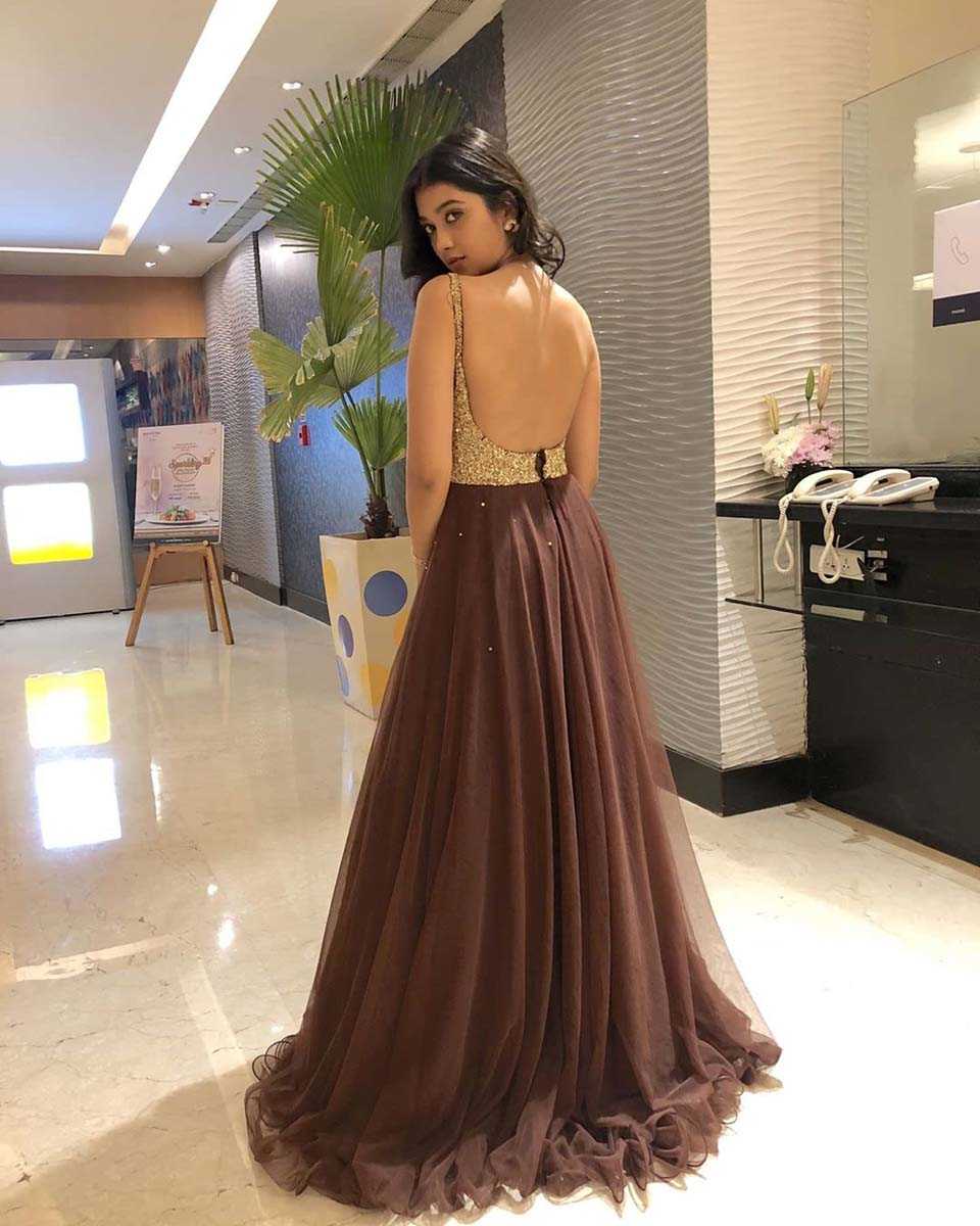 beautiful backless dresses