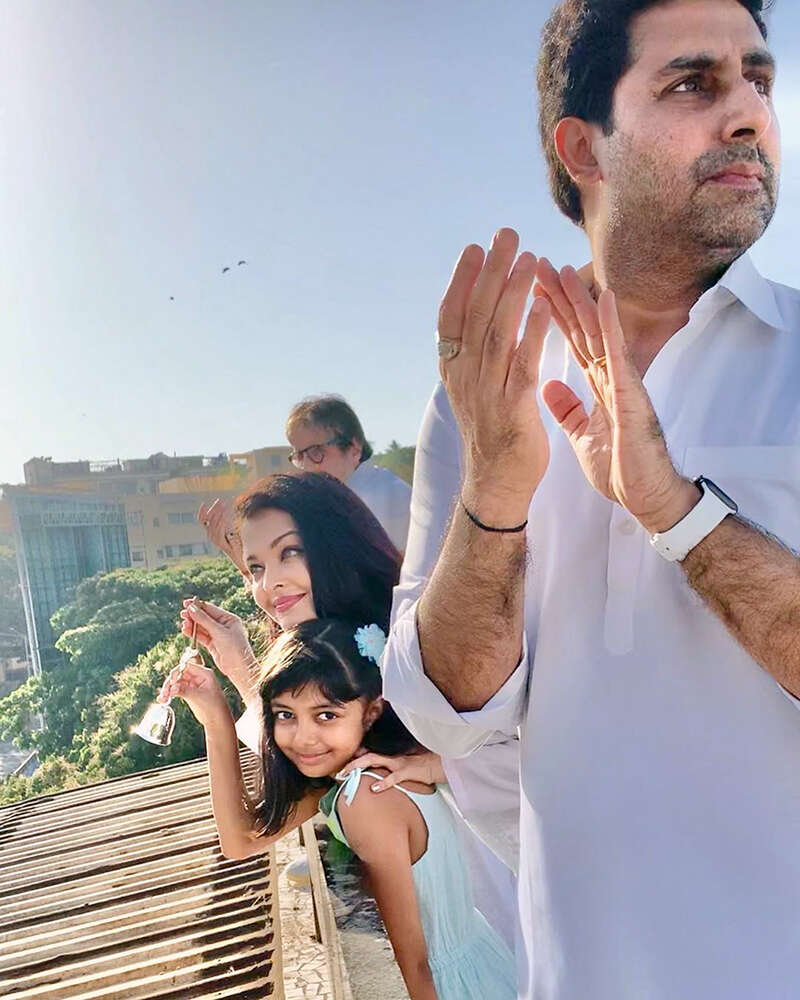 Aishwarya Rai Bachchan & little Aaradhya