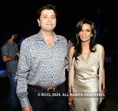 Sunil Mehra's fashion event