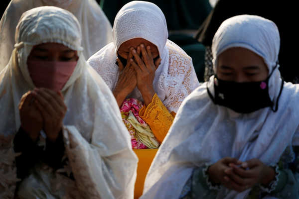 Eid-ul-Adha 2020: Devotees offer prayers, celebrate amid COVID-19
