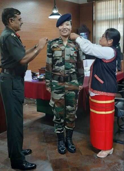 These women dress up to serve the nation